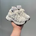 Chaussures de sport blanches respirantes pour enfants avec boucle rotative et mesh - Taille 26 (Longueur Intérieure 16.5cm) / Blanc Cassé