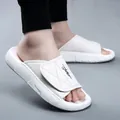 Mules en cuir blanc de qualité pour hommes avec semelle souple antidérapante pour l'été - 38 / Blanc