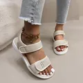 Sandales de sport beiges à plateforme en maille pour femmes avec sangles velcro réglables - Beige