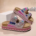 Sandales à plateforme en liège rose avec strass, double boucle et bordure en corde. - 36 / Rose