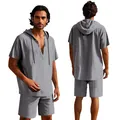 Herren Set aus grauem Leinen mit Kapuze Kurzarmhemd und Shorts Vorder- und Rückansicht - S / Oberteil Und Unterteil / Grau
