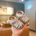 Elegante beige babysandalen voor meisjes met glinsterende pailletten en strik, zachte zool - Beige