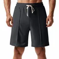 Primer plano de pantalones cortos deportivos de secado rápido con cordón y pliegues - S / Bottoms / Negro