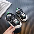Bequeme geschlossene Kleinkindersandalen mit Bärenmotiv und weicher Sohle für Jungen und Mädchen - Schwarz
