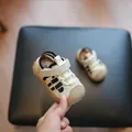 Atmungsaktive Baby-Funktionssandalen mit cremefarbenem Mesh-Design für Kleinkinder - Schwarz
