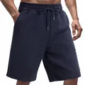 Primo piano di pantaloncini blu navy da uomo con trama in maglia jacquard pesante - Taglia S / Pantaloni e gonne / Blu navy