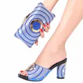 Sandales à talons hauts avec strass bleu royal et pochette assortie pour mariages - 38 / Ensemble chaussures et sac / Bleu