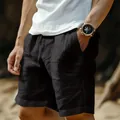 Détail de short décontracté en coton et lin noir avec taille élastique - Noir