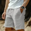 Détail du short pour homme en coton et lin respirant avec cordon de serrage gris. - Gris