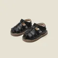 Sandales classiques en cuir noir pour bébé avec design respirant à bout fermé pour les petits - Longueur Intérieure 12cm / Sandales à Bout Fermé Ajourées (9MBX8657) / Noir