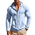 Vista dettagliata della camicia casual in lino con cappuccio celeste da uomo con bottoni - Azzurro