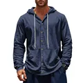 Détail d'une chemise à capuche en lin bleu marine pour hommes avec boutons - Bleu Marine