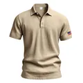 Vooraanzicht heren kaki linnen poloshirt met Amerikaanse vlag borduursel op de mouw - S / Tops / Licht kaki