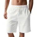 Detalle de los pantalones cortos de pana blancos para hombre con tejido texturizado - Blanco