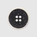 High-end round four-hole urea button featuring a black speckled center and beige rim - 15.0mm (24L) / Black and Gray