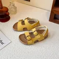 Sandali con plateau gialli per bambini con cinturini a doppia fibbia per le vacanze estive - Giallo