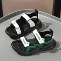 Sandali sportivi traspiranti per bambini con cinturini in velcro nero e verde - Verde