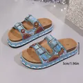 Sandales à plateforme de style bohème avec perles, boucles doubles et semelle en liège. - 36 / Bleu clair