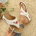 Sandales compensées blanches avec broderie florale et semelle épaisse confortable - 36 / Tongs - Broderie Florale / Blanc Cassé