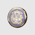 Bouton en émail lavande de style vintage avec un blason d'aigle à deux têtes doré - Or + Violet