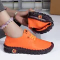 Mocassins souples en cuir orange pour femmes avec semelle antidérapante confortable - 35 / Rouge Orangé