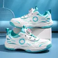 Zapatillas de bádminton transpirables para niños, blanco y cian, con sistema de cierre giratorio. - Luna Blanca