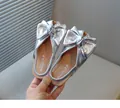 Sabots argentés tendance avec nœud pour filles, chaussons de princesse métalliques en détail - Pointure 23 (Longueur Intérieure 14,5 cm) / Argent