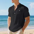 Camiseta Henley casual de lino negro para hombre con cuello levantado y bolsillo - Negro
