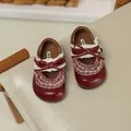 Elegante weinrote Mädchen Mary Janes aus Leder mit Spitze und Schleifenverzierung. - Größe 21 / 13.5cm / Burgunderrot