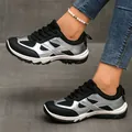 Retro-Chunky-Sneaker für Damen in Schwarz und Silber-Metallic mit atmungsaktivem Mesh - 38 / Schwarz-2
