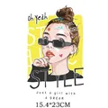Adesivo a trasferimento termico ragazza carina per personalizzare vestiti fai da te 15,4x23cm - Ragazza alla Moda con Chignon e Occhiali da Sole(DH0634)