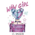 Toppa termoadesiva con illustrazione di ragazza carina per vestiti, 17,9x25cm - Vista Posteriore di Ragazza dei Cartoni Animati con Doppi Chignon(DH0568)
