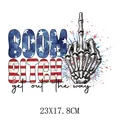 Independence Day Skeletthand-Bügelbild mit US-Flaggenmuster für DIY-Kleidungsdekoration - Skelett-Mittelfinger-Stil (DS0379)