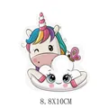 Autocollant de transfert thermique licorne mignonne pour vêtements d'enfants, 8,8x10cm - Licorne Serrant un Nuage (AT1520)