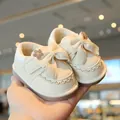 Soft-soled beige baby girl princess walking shoes featuring floral and bow decorations - Size 16 (Inner Length 11.5 cm) / Beige