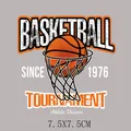 Autocollant transfert thermique basket pour vêtements d'enfants 7,5 x 7,5 cm - Tournoi de Basketball (AT1531)