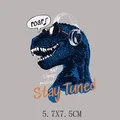 Autocollant de transfert thermique dinosaure cool avec lunettes et casque, taille 5,7x7,5 cm. - T-Rex Bleu (AT1534)