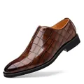 Hochwertige braune Herren-Lederschuhe mit Krokoprägung zum Hineinschlüpfen für Business - 39 / Dunkelbraun