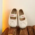 Chaussures Mary Jane bébé fille blanc cassé avec nœud papillon et bride en dentelle - Pointure 21 (13.5cm) / Blanc Cassé