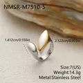 Vue détaillée montrant les dimensions précises d'une bague feuille en acier bicolore. - Feuille de Ligne de Courant (NMSR-M7510-5)