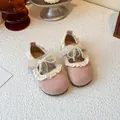 Chaussures de princesse rose pour filles avec dentelle délicate et nœud en perles. - 21 / Rose
