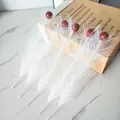 Ramas decorativas de plumas blancas con bolas de purpurina roja para árbol de Navidad. - Juego de 5 / Blanco