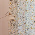 Frischer gelber Vorhang mit kleinem Blumenmuster für Schlafzimmer und Küchendeko - 150x240cm / Fallende Blätter Blumen - Quastenvorhang (Haken)