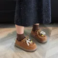 Chaussures vintage en daim marron pour enfants avec jolies perles décoratives - 23 / Marron Jaune