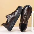 Mocasines de cuero marrón oscuro premium para hombre con suelas de goma gruesas - 38 / Marrón