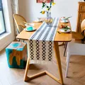 Chemin de table bohème en coton tissé avec motifs géométriques noirs et franges élégantes - MX10 (Style hexagone noir sur fond blanc) / 30x50cm / Blanc