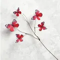 Detailansicht eines künstlichen Blütenzweigs mit 5 roten 3D-Schmetterlingen - Butterfly Cluster / Rot