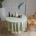 Nappe ronde en coton et lin vert sauge rétro avec broderie blanche et décor pompons - Série Croix à Glands / 140*260cm / Vert