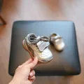 Zachte zilveren metallic loopschoenen voor baby's, zowel voor jongens als voor meisjes - Zilver