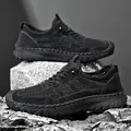 Sneaker casual da uomo in mesh nero traspirante con suola robusta antiscivolo - 38 / Nero